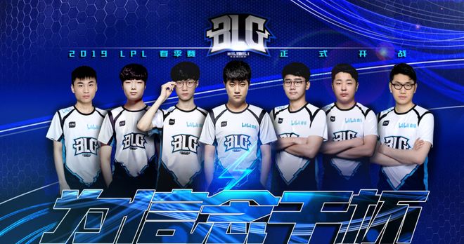 场上看到更 场上看到更